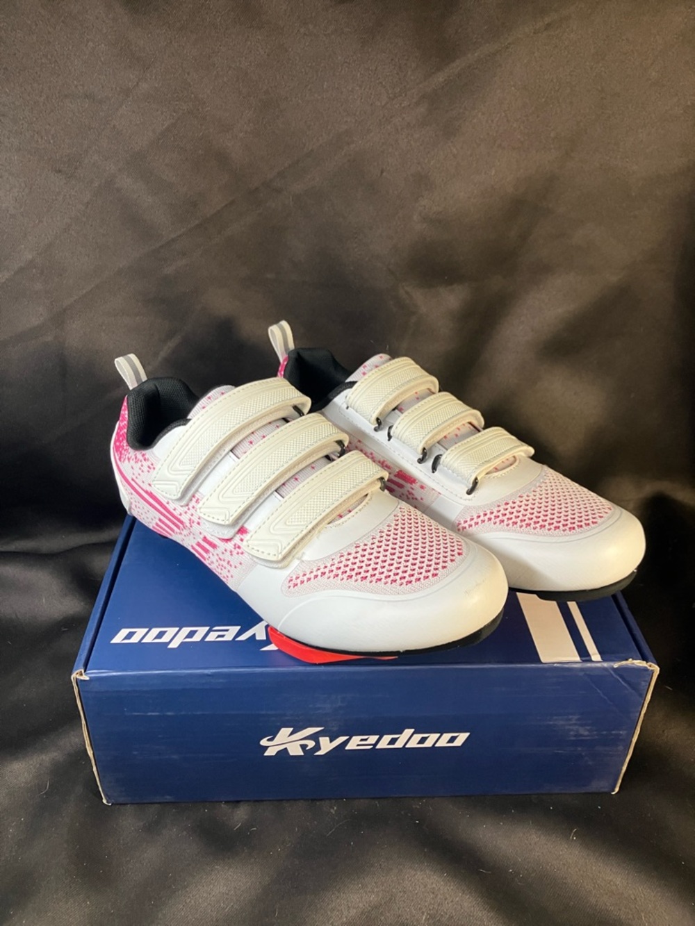 Women's Cycling Spin Shoes w Cleats, 8 US, 39 EU, White Pink